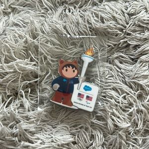 Salesforce Astro Olympic torch rare team USA pin